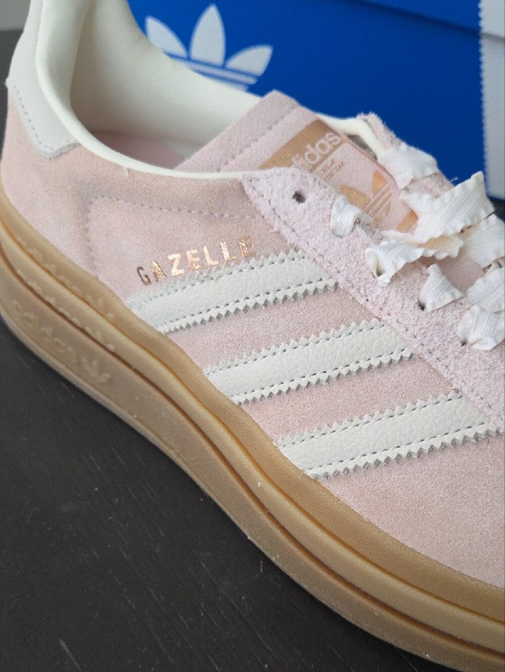 NWT Adidas Women's GAZELLE BOLD 'Sandy Pink Off White' Shoes IH4209 - Picture 7 of 10